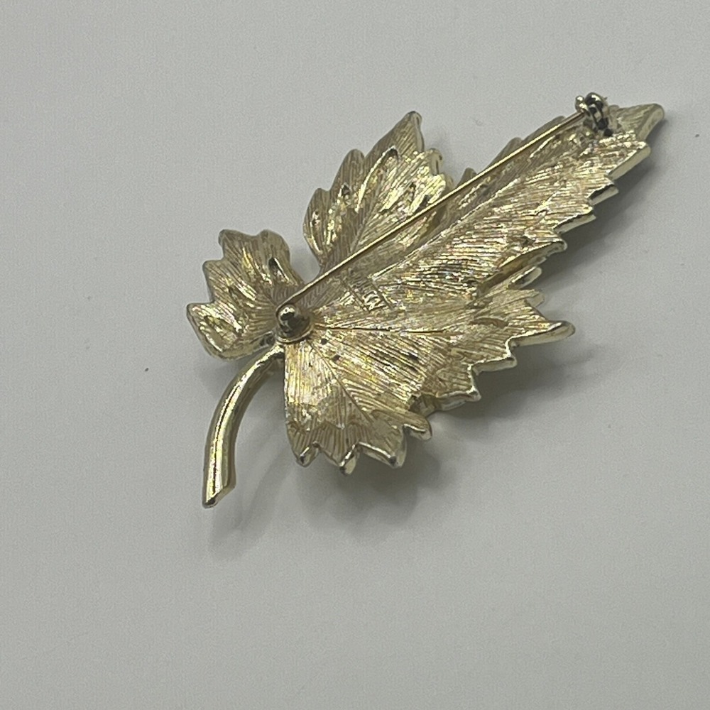 Sarah Coventry‎ Leaf Brooch Earrings Clip On Gold Silver Tone Holiday Pin - Picture 6 of 11